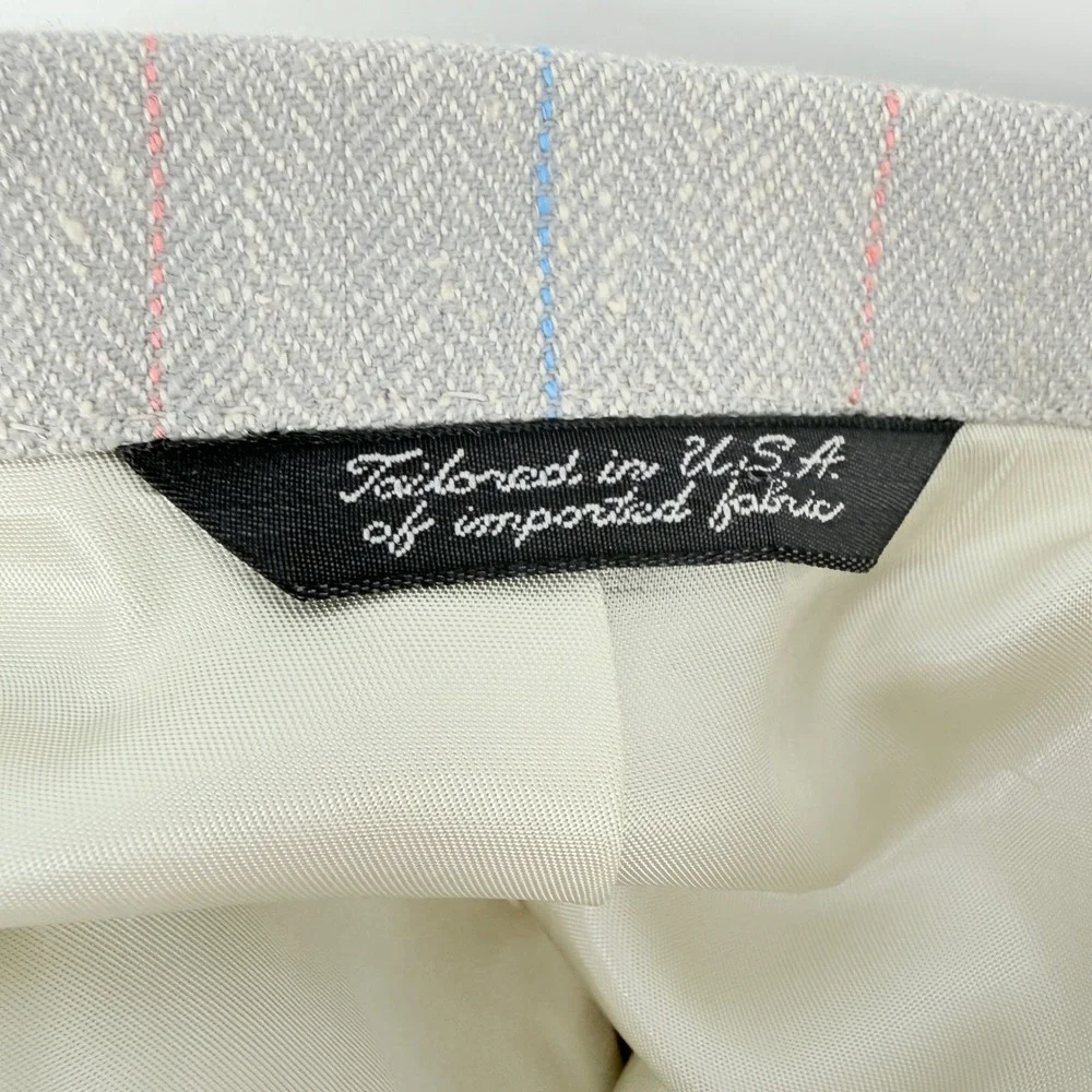 Beautiful Vtg Mens Gray Pinstripe Blazer Two Button Sport Coat USA‎ 44R